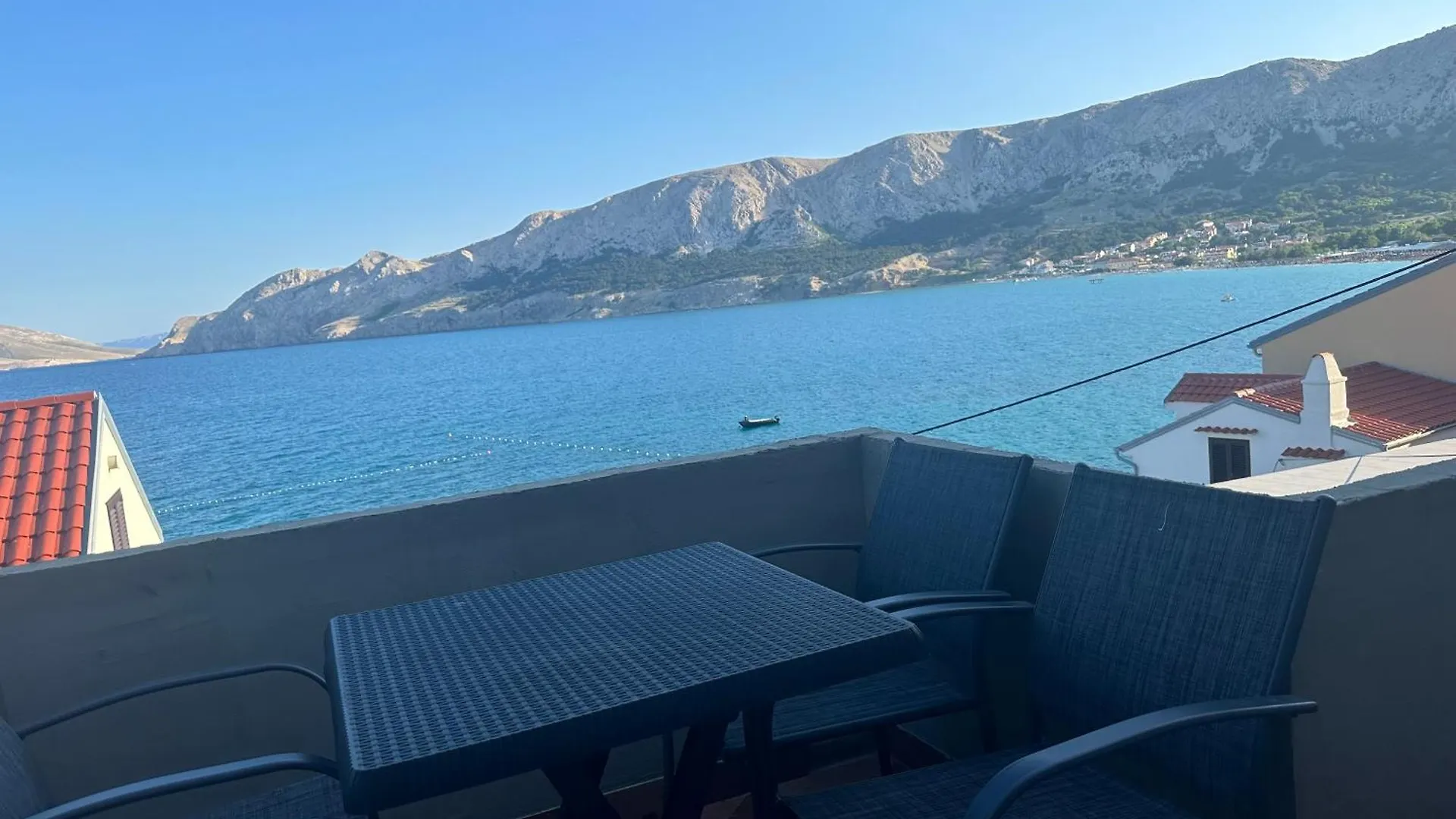 Center Apartment Baska