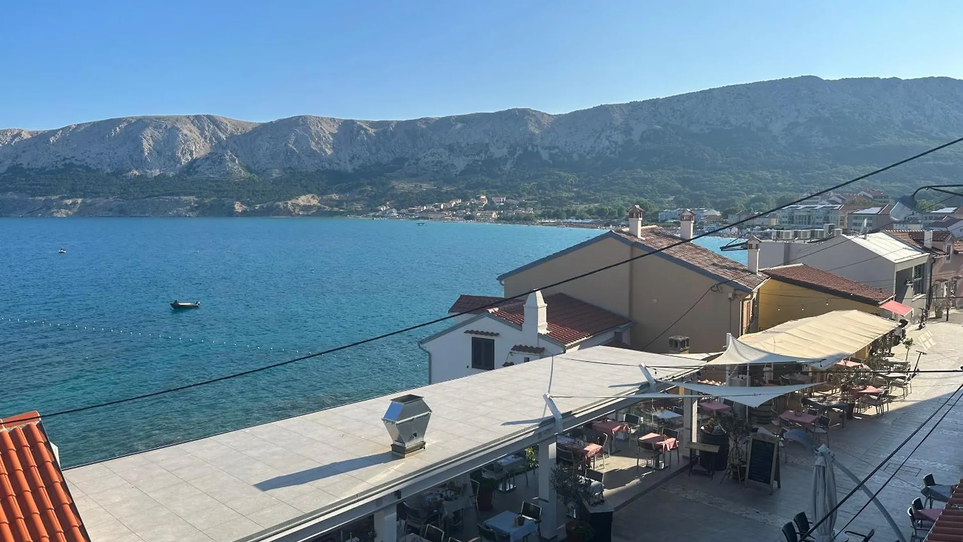Center Apartment Baska Croatia